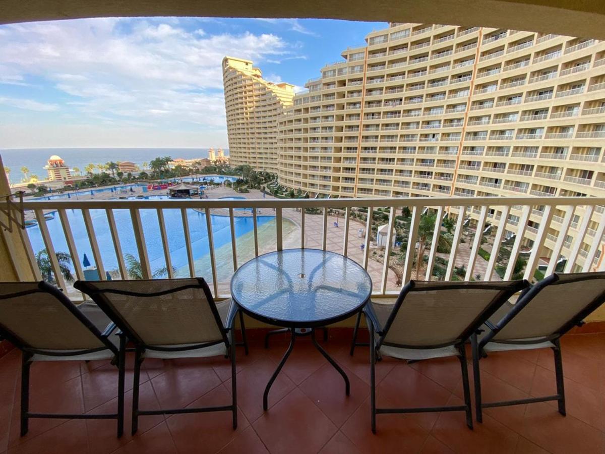 Porto Sokna With Sea View Pyramids Apartments Family Only 艾因苏赫纳 外观 照片